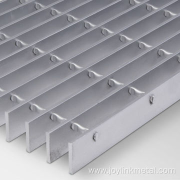Galvanized steel grating for walkway platform